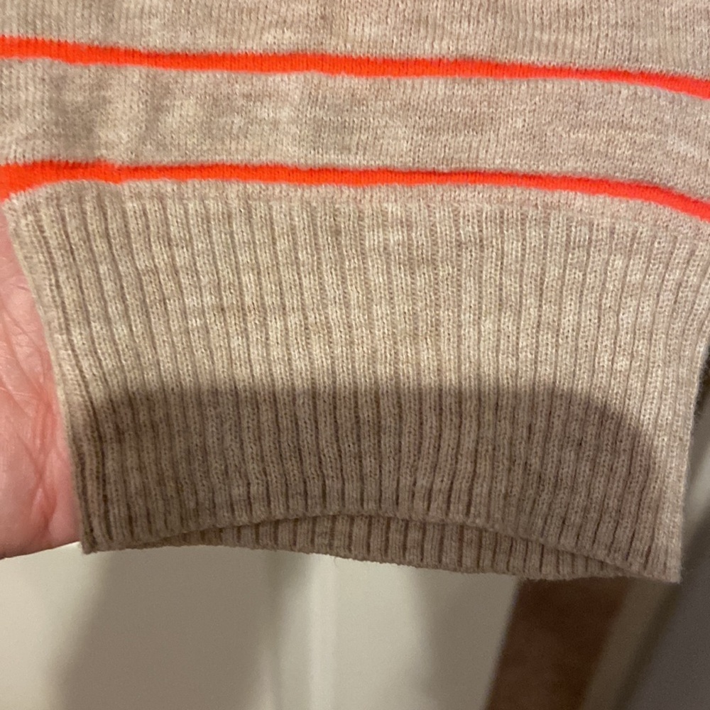 Madewell Striped Beige & Bright Orange Striped light sweatshirt. Very Cute! - Picture 6 of 13